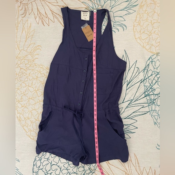 NWT Style Rack Navy Romper in Size Large - Picture 2 of 7